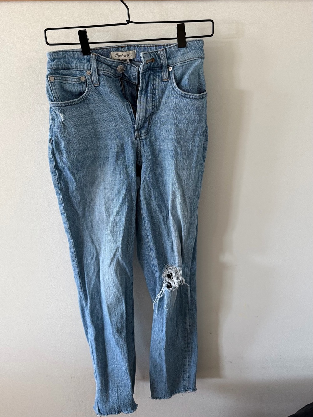 Madewell Light Wash Skinny Jeans with Knee Rip